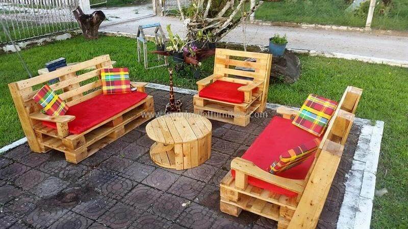 60 Pallet Ideas for Garden And Outdoors - Inspirationalz Inspirationalz