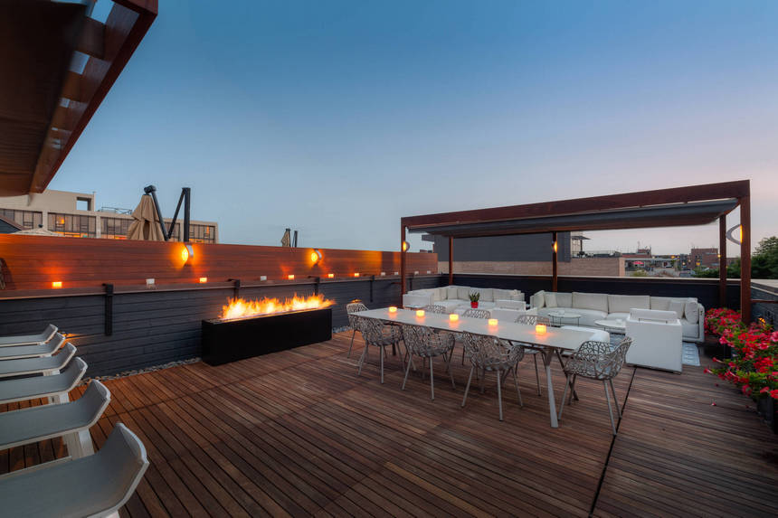 Rooftop Deck with a Fire Pit (7)