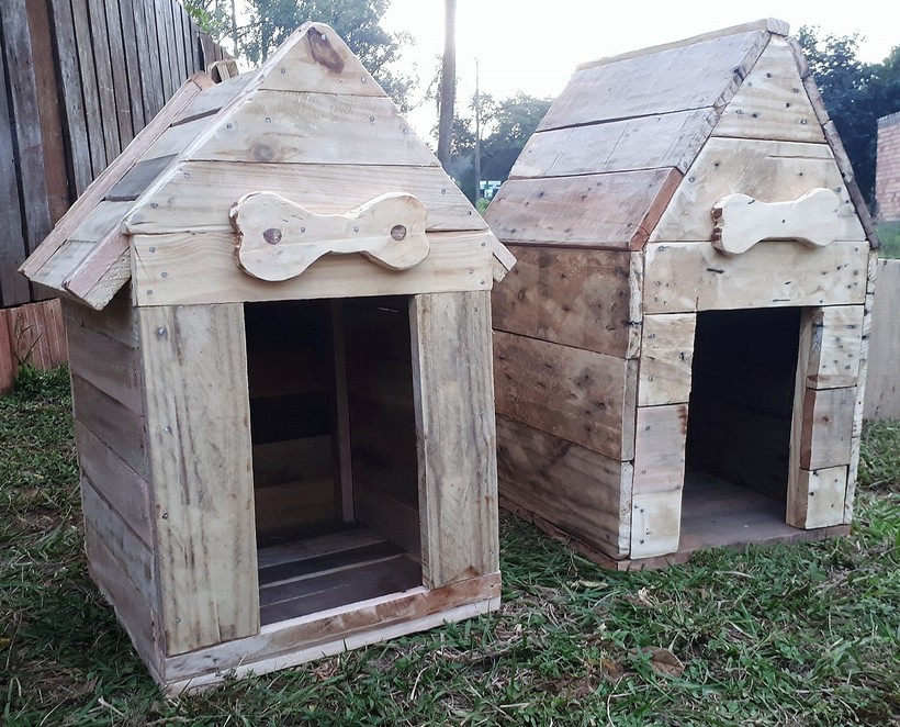 recycled pallets dog houses